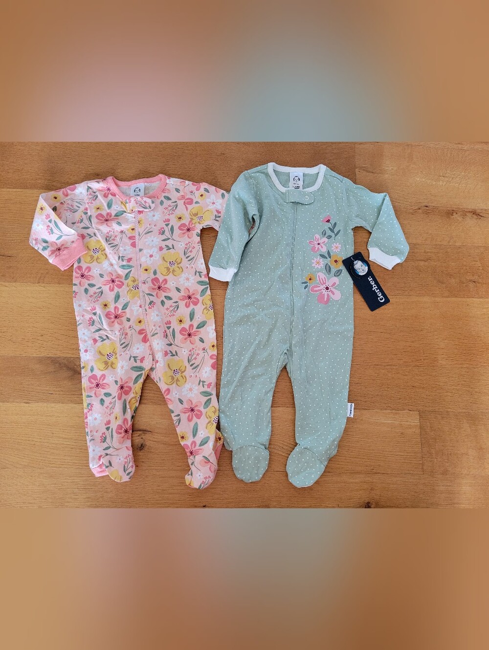 New baby girls size 0-3 months sleepers bundle